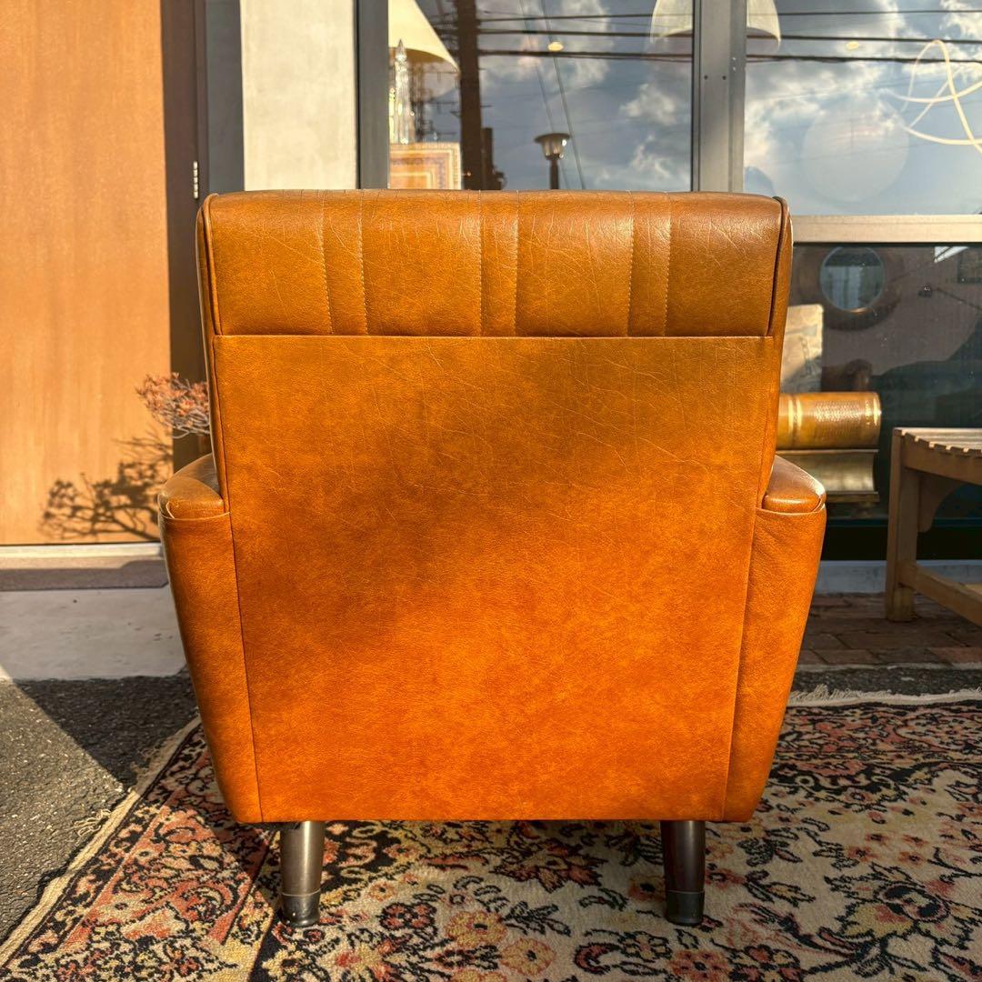 ビンテージ　レザーチェア　木製アームレスト　応接セット　1/2