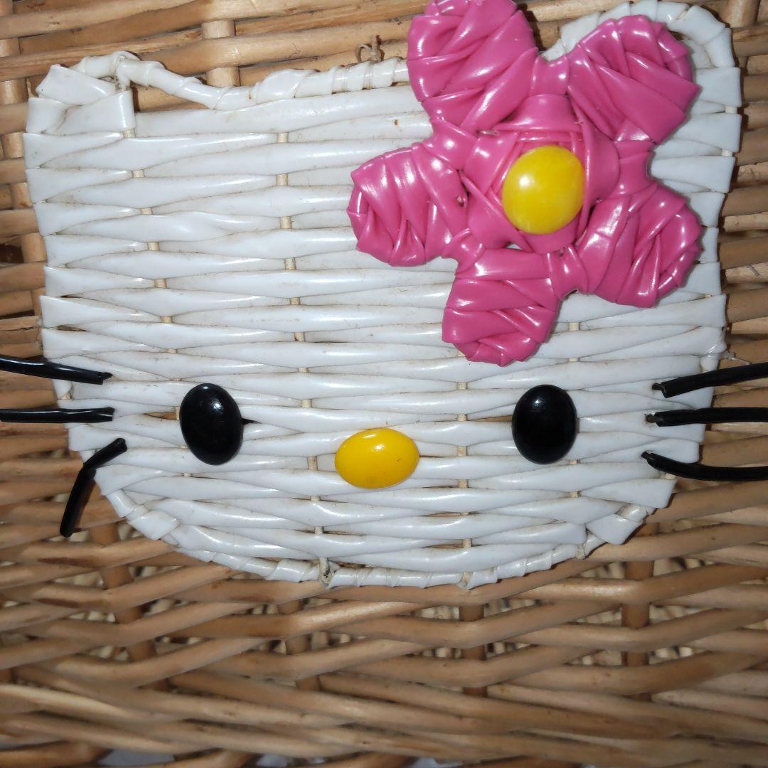 急に値下げ平成レトロ恐らく1999年ハローキティ籐カゴ当時3万弱かなり