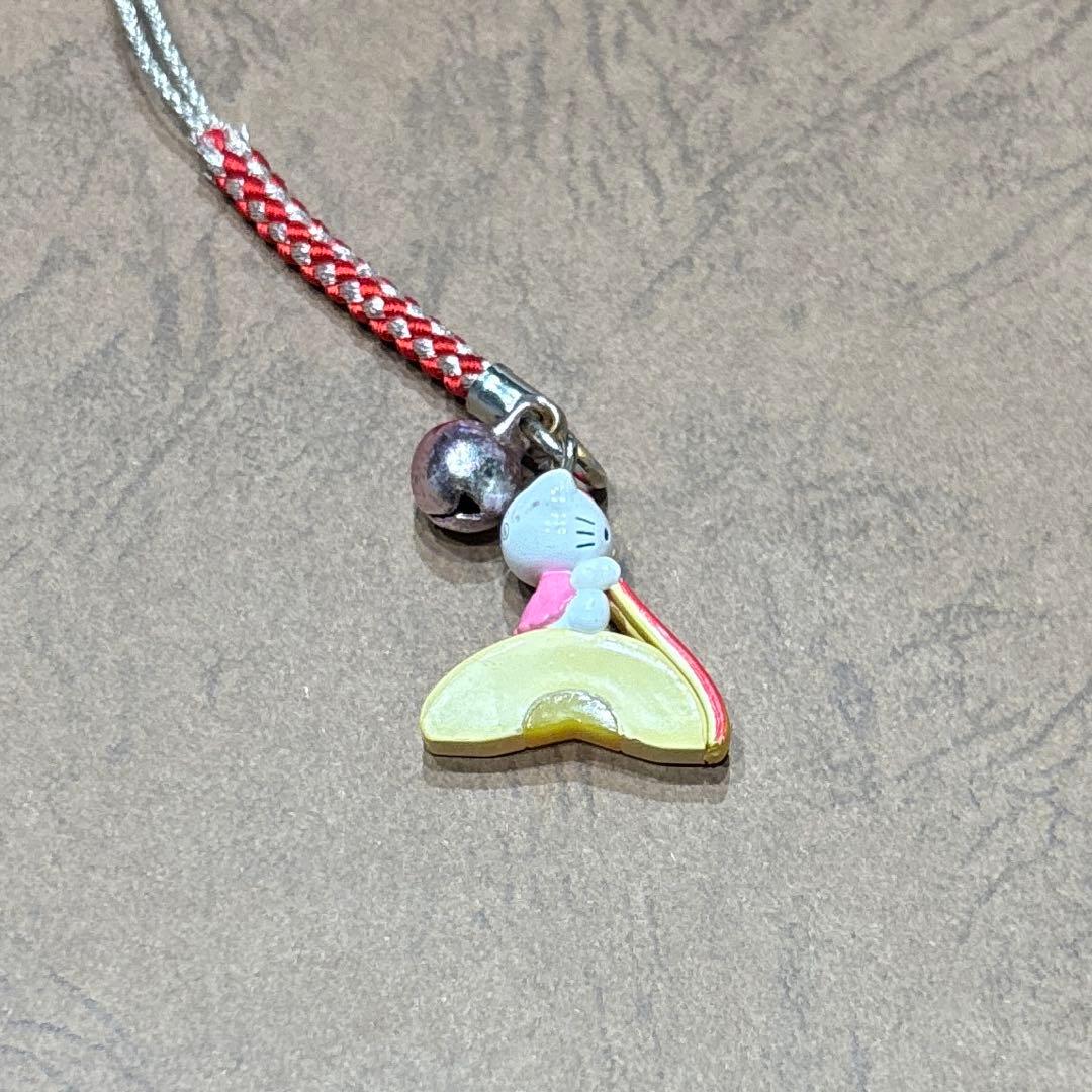 ハローキティストラップ（リンゴ） - メルカリ