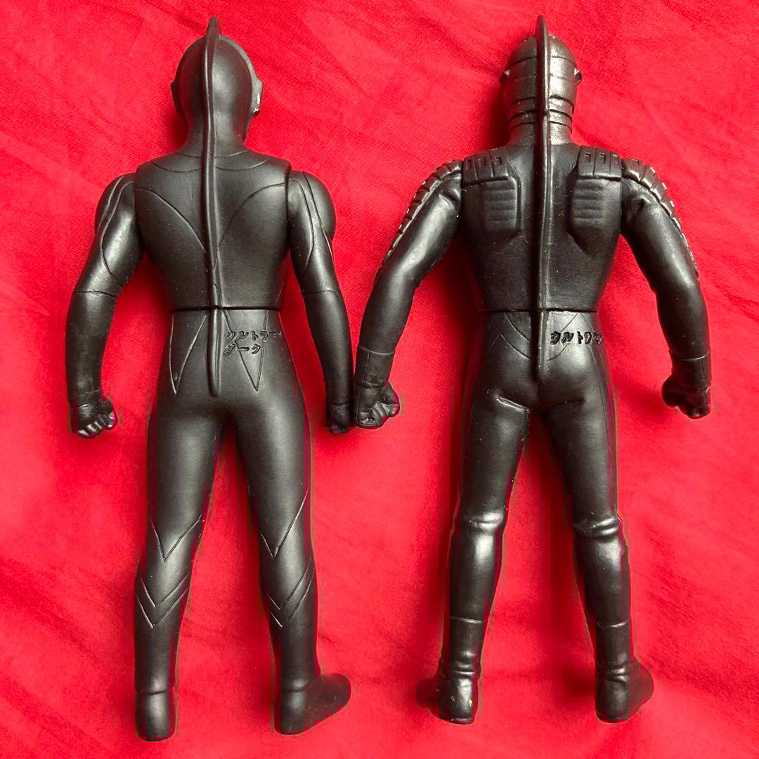 絶版】希少レア！ウルトラマンダーク ウルトラセブンダーク ソフビ
