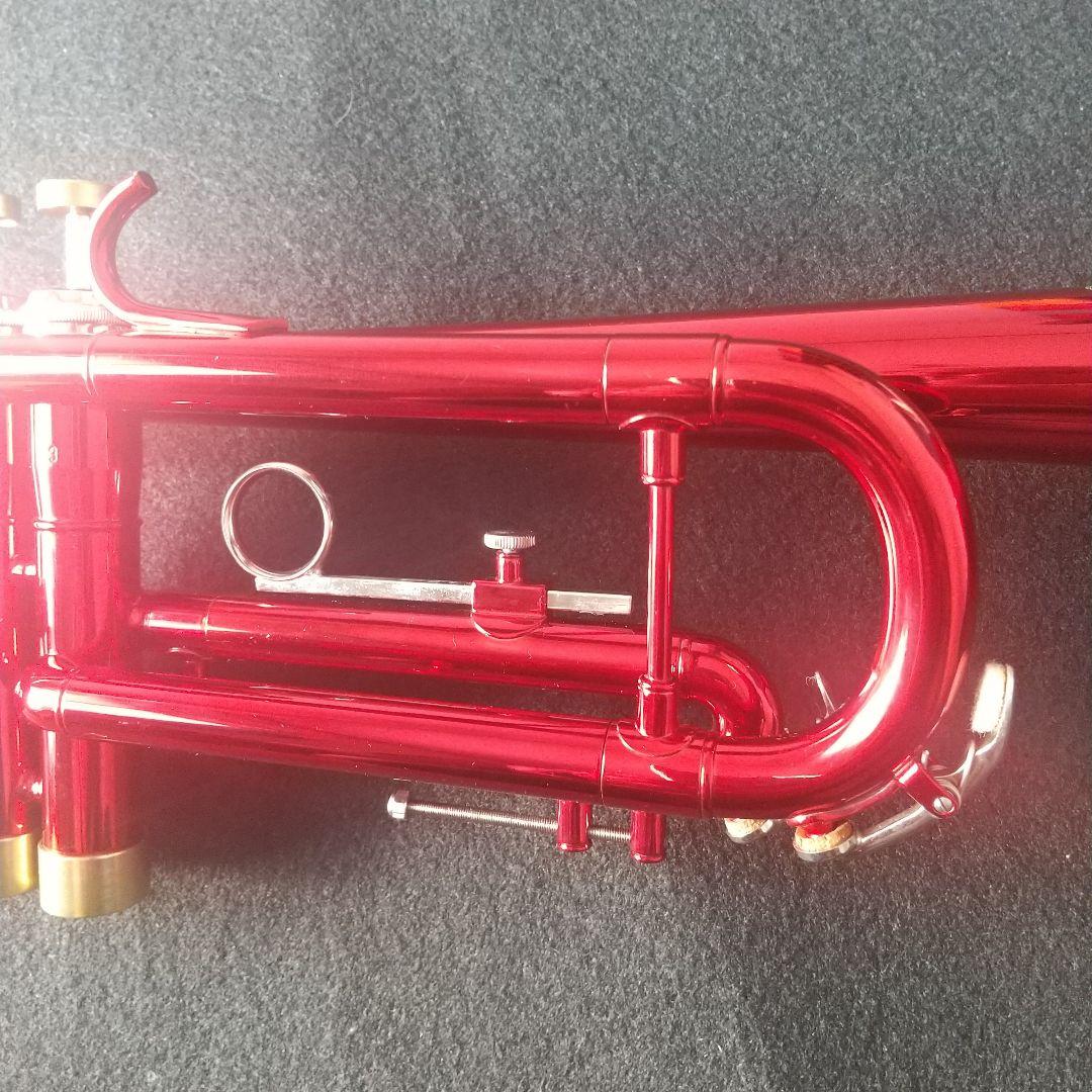 ケルントナー・トランペット「メタリックレッド」「ヘビートリム」仕様