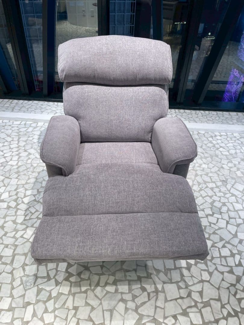 1人掛け リクライニングソファ  LOWYA