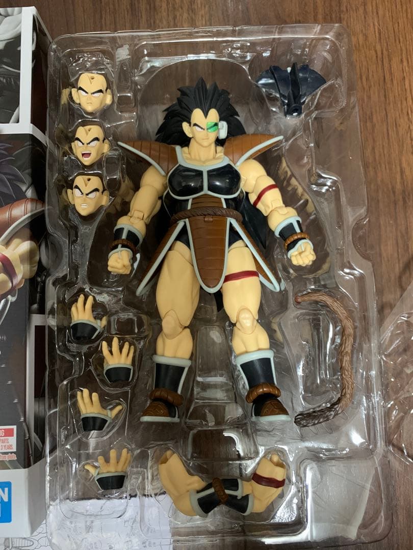 タ*ン様 S.h.figuarts ラディッツ　ドラゴンボールz