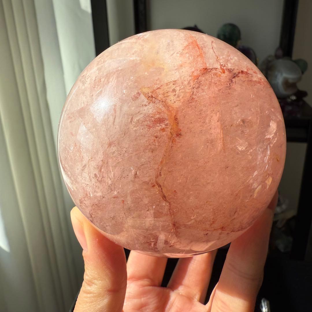 天然石ピンクアゼツライトのスフィア　丸玉　置物NO.112612
