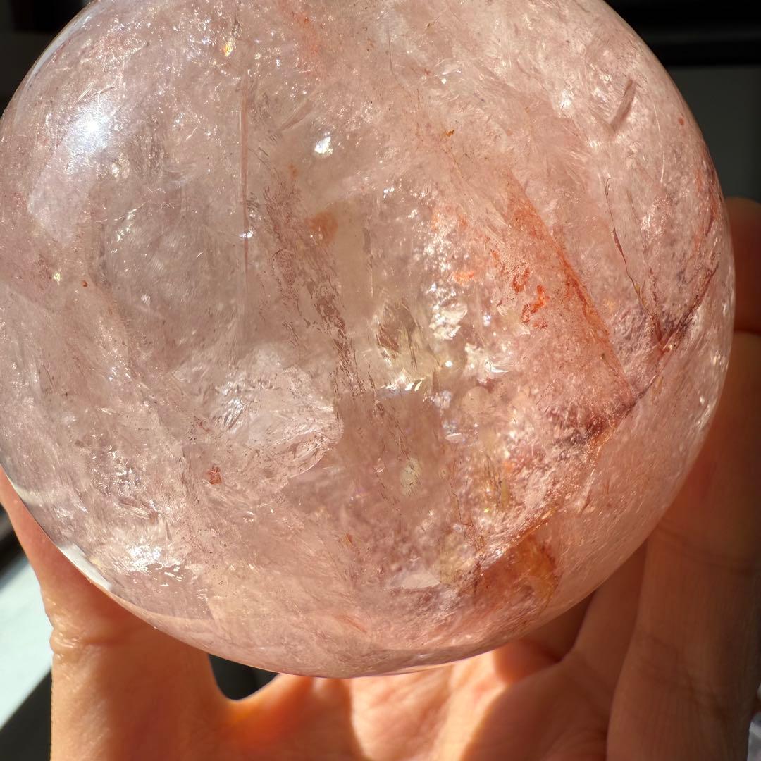 天然石ピンクアゼツライトのスフィア　丸玉　置物NO.112612