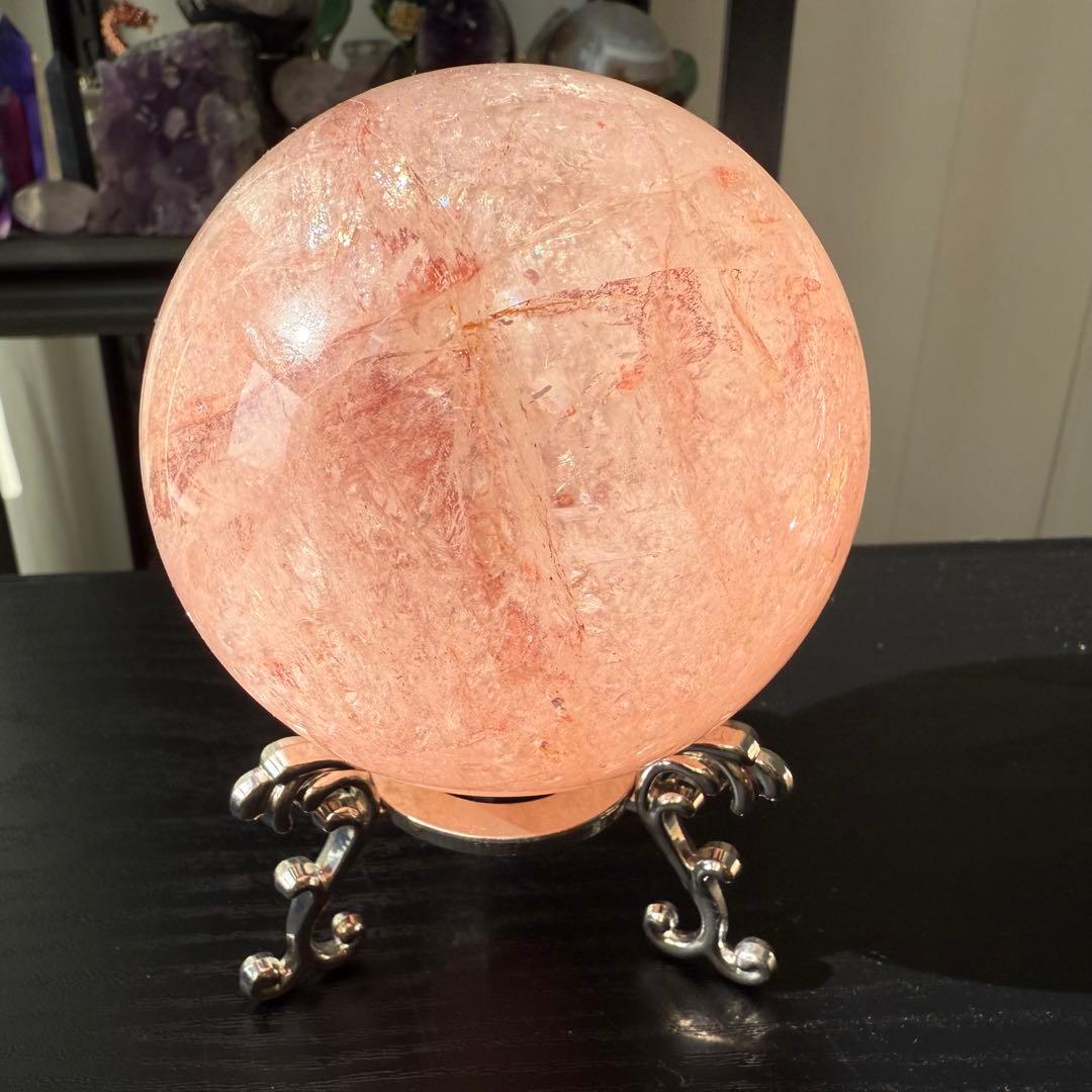 天然石ピンクアゼツライトのスフィア　丸玉　置物NO.112612
