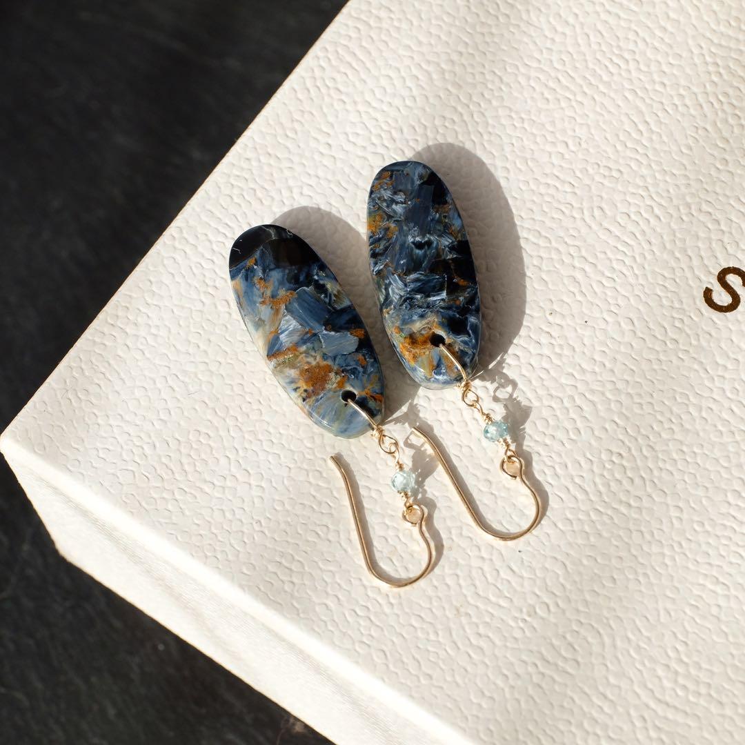 ぷしゅ♦︎14kgfピーターサイト・ブルージルコンイヤリング