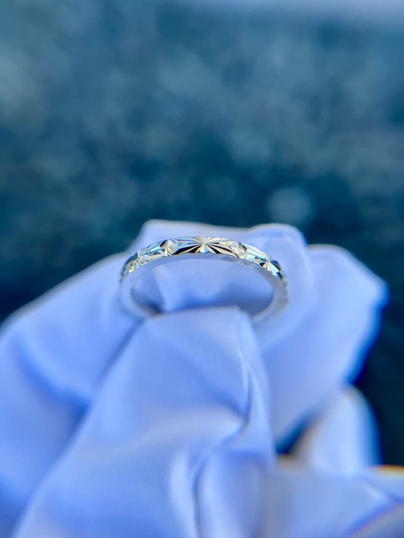 幾何学模様リング　彫金　エングレービング