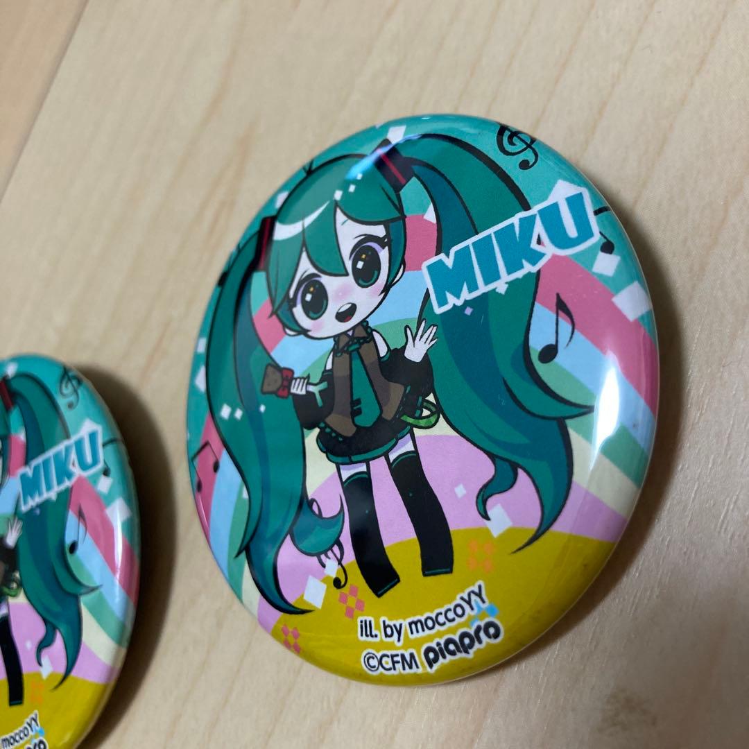 貴重】初音ミク マジカルミライ 2014 缶バッジ 2点セット G2011809912