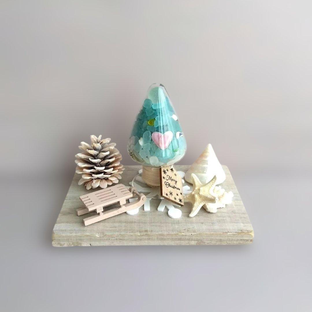 海を感じる硝子のツリー クリスマスツリー