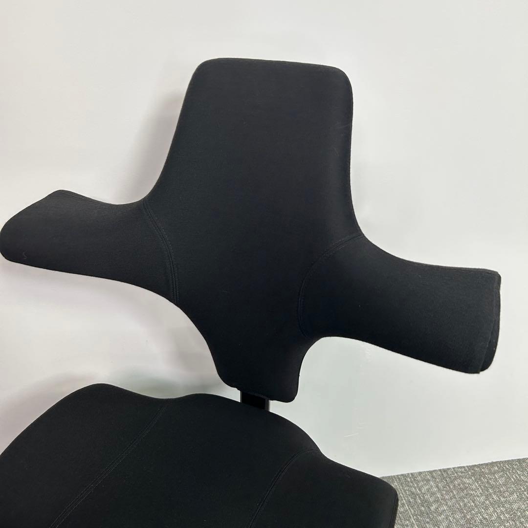 【C】オフィスチェア HAG Capisco ホーグ カピスコ 布張 　ブラック