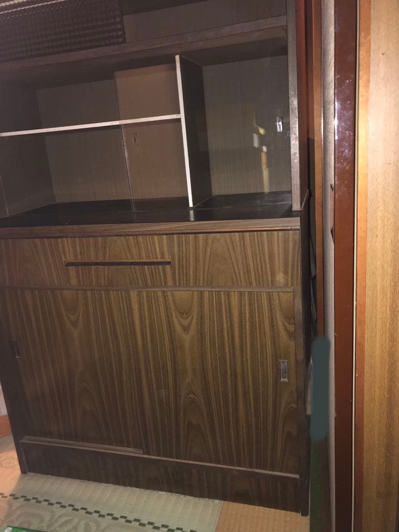 食器棚　昭和レトロ　ヴィンテージ　匿名配送