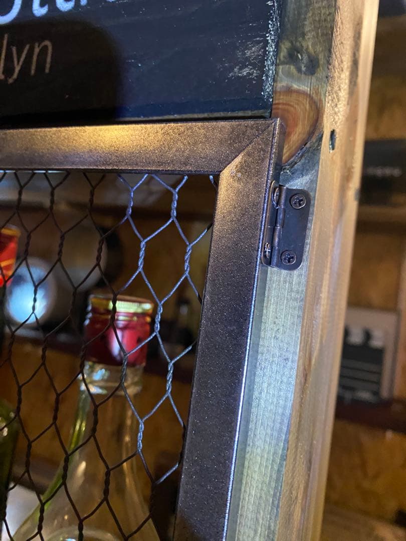 照明付き棚　カフェ　ブルックリン　アメリカン