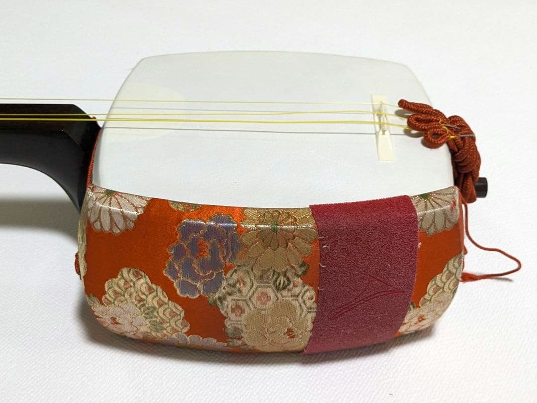 端唄三味線　太棹　紅木　おまけ付き