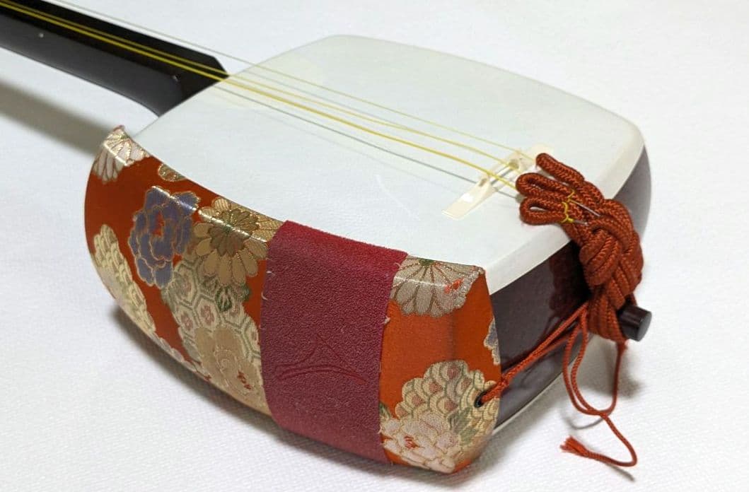 端唄三味線　太棹　紅木　おまけ付き