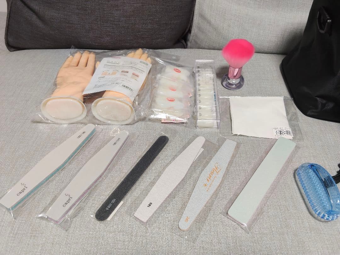 【全て新品未使用】ネイルバッグ、ハンド、チップ、他