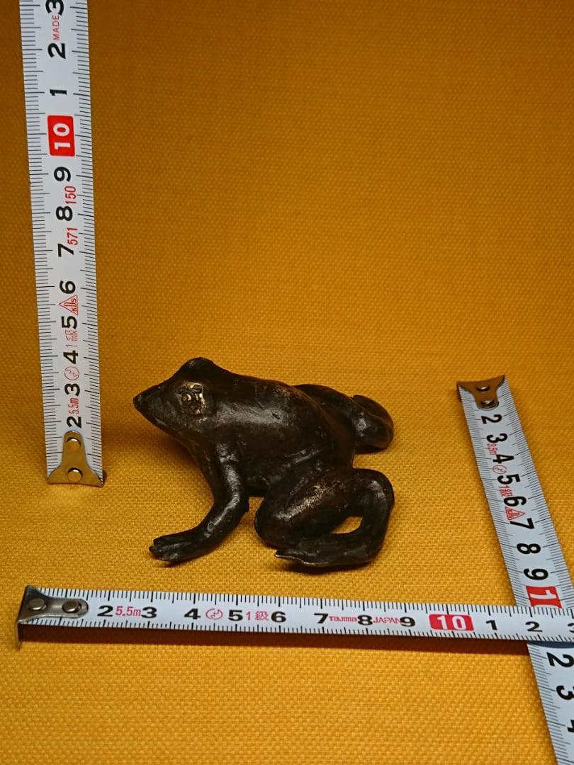 カエル　蛙　銅製　ブロンズ像　骨董　置物　インテリア　工芸品　美術品　A3392