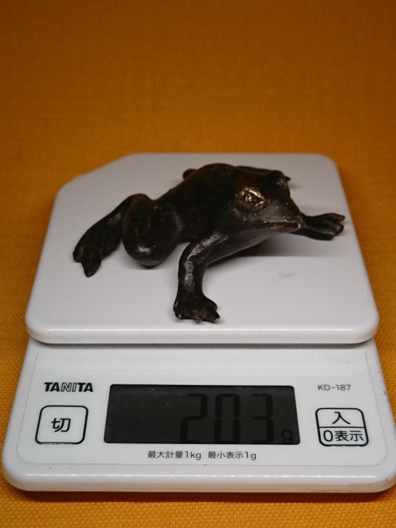 カエル　蛙　銅製　ブロンズ像　骨董　置物　インテリア　工芸品　美術品　A3392