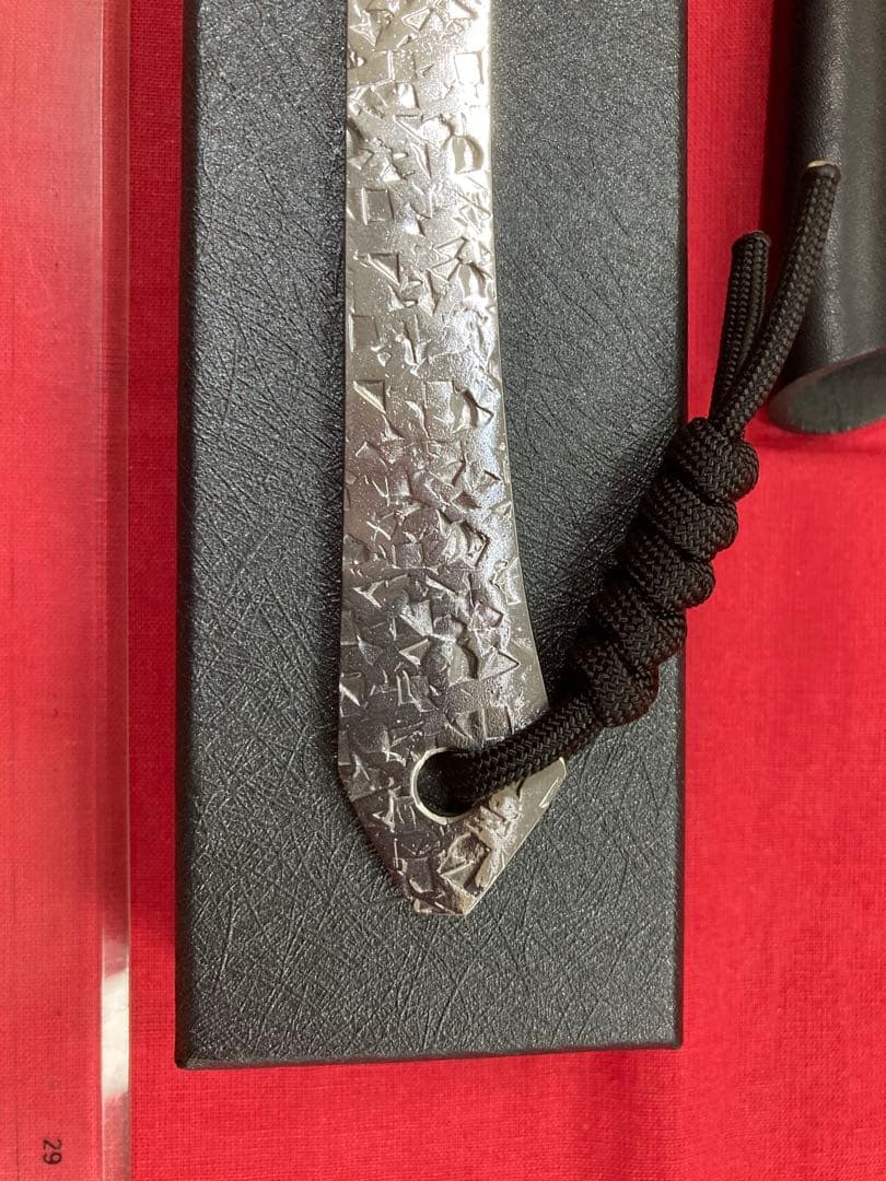 釣りなどのアウトドアにも！』黒崎優作 カスタムナイフ 80mm