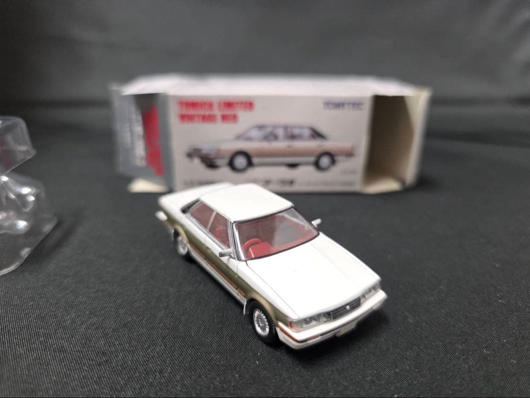 TLVN トヨタマークⅡハードトップグランデ