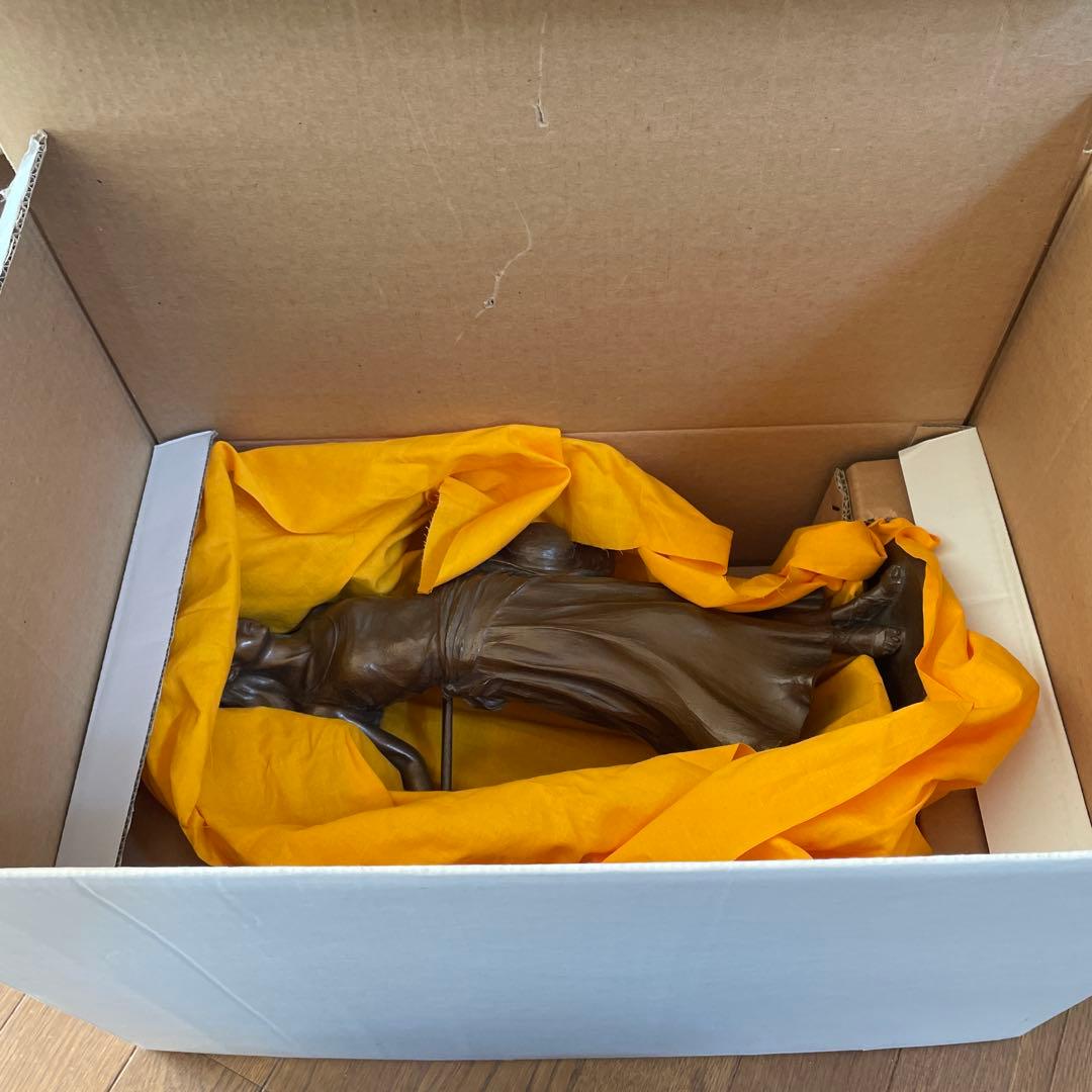 大道寺光弘　藍風の色　ブロンズ製女性像 帽子付き 約40㌢