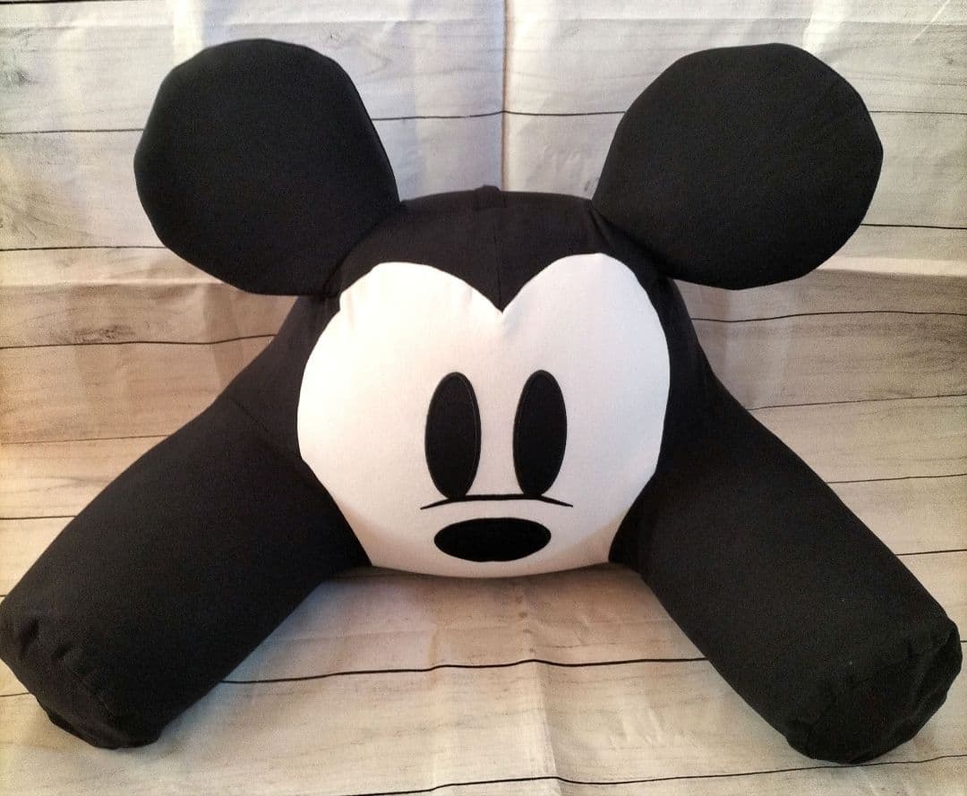 ●完売品●Yogibo【ヨギボー】ディズニー サポート　ミッキービーズクッション