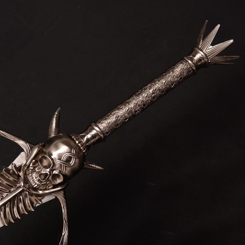 古兵器 武具 刀装具 日本刀 模造刀 新反逆の大剣 『鬼泣』