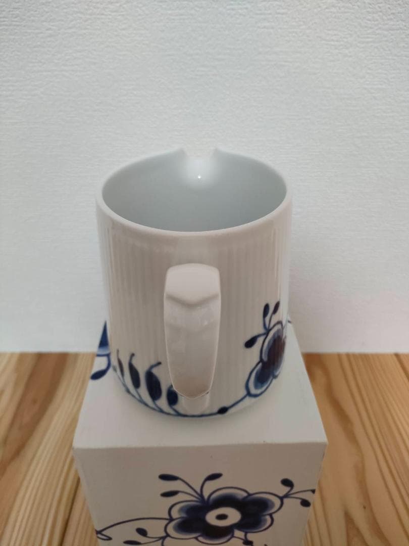 【新品未使用】ロイヤルコペンハーゲン ブルーフルーテッド メガ ジャグ 0.6L