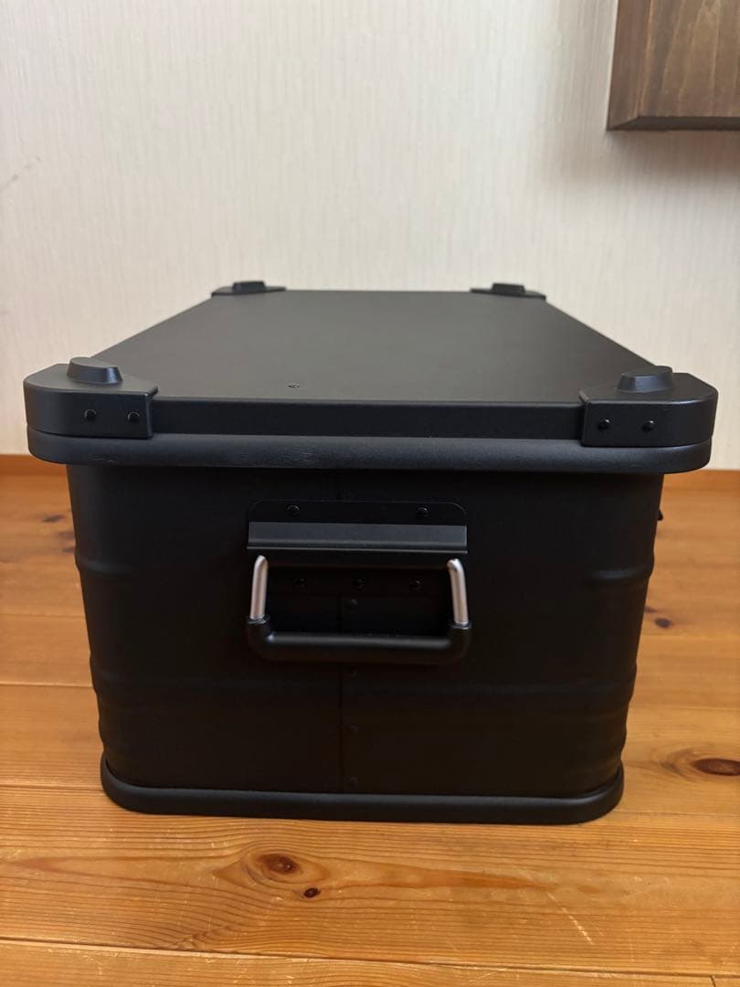 アルミコンテナ　SOMABITO AL BOX 脚なし　スタッキング可能