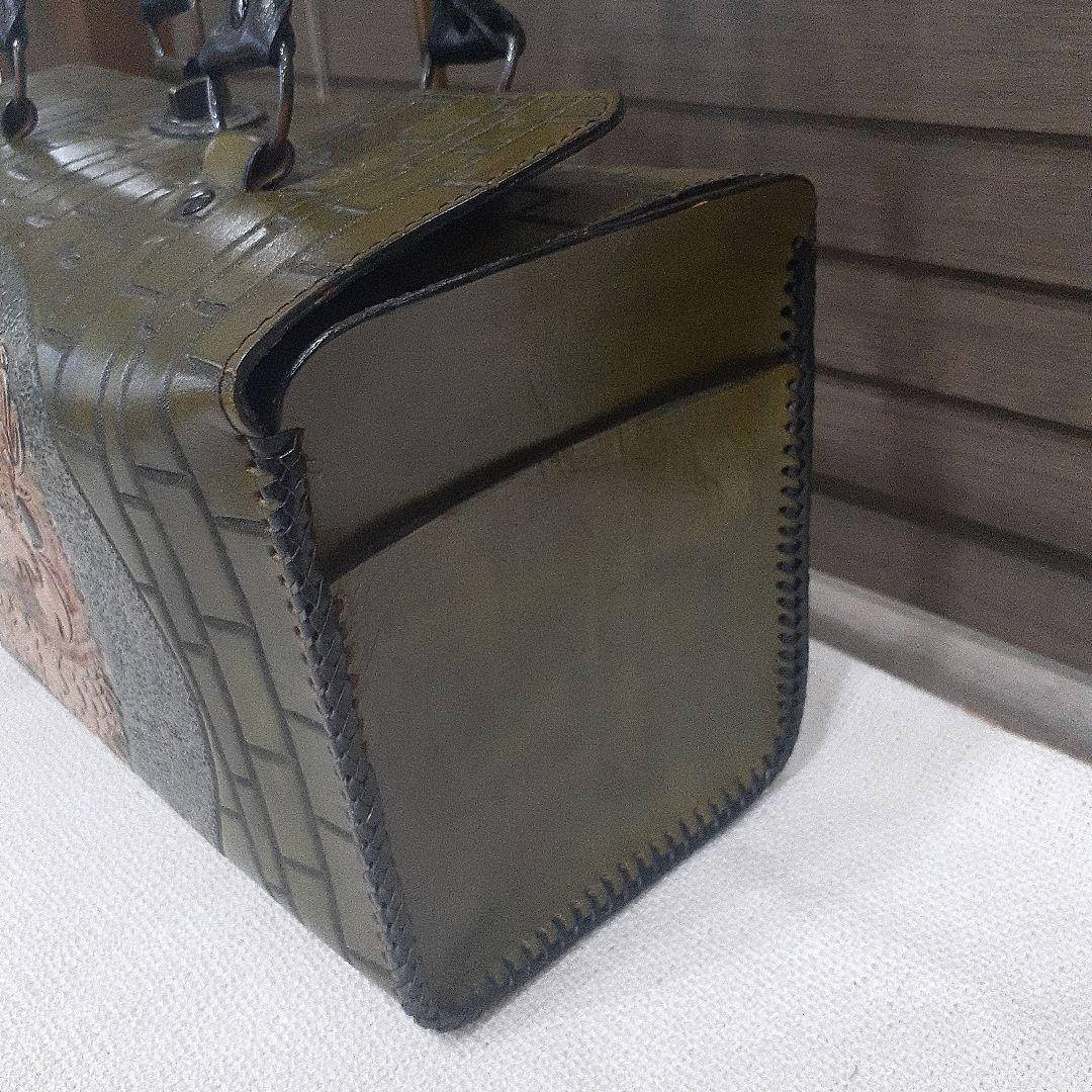 本革　ハンドメイド　ハンドバッグ