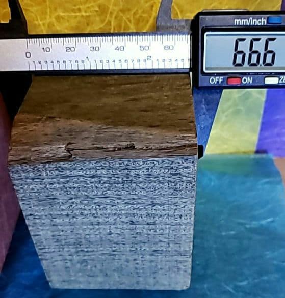 66 沈香、伽羅、香木、聞香「ブルー白檀 天然カンボジア 産 塊 552,1g」