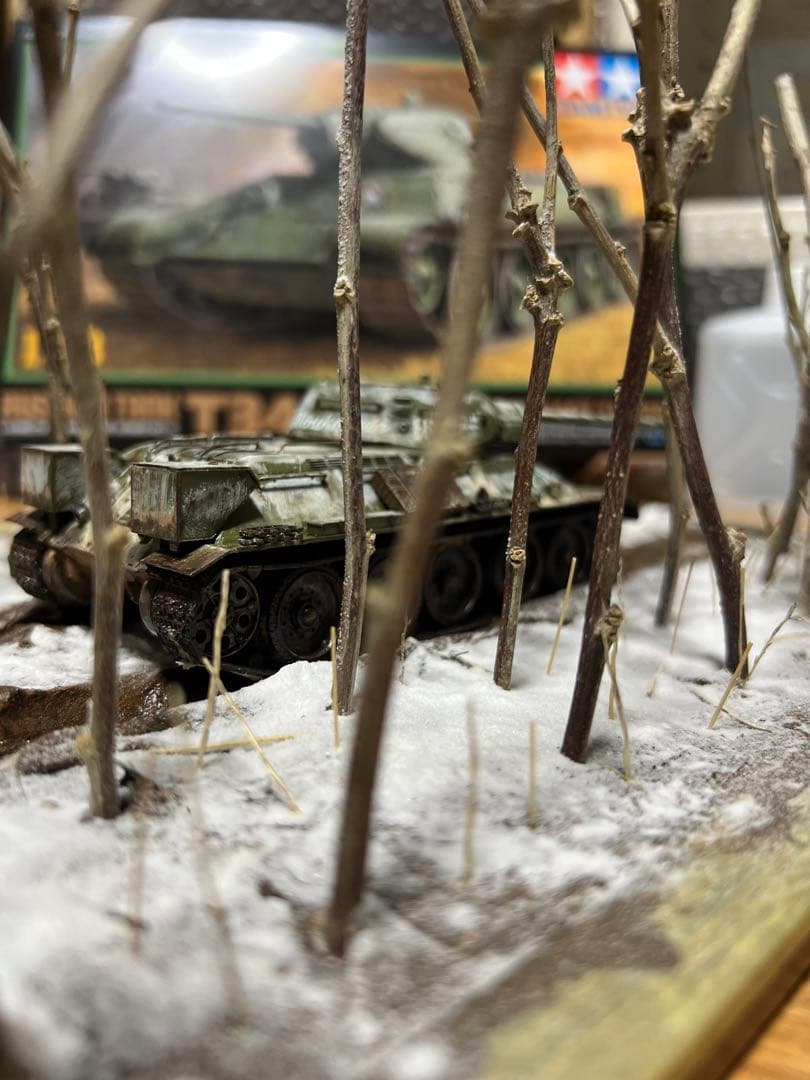タミヤ1/48 T-34/76 ソ連戦車 ジオラマ仕立て