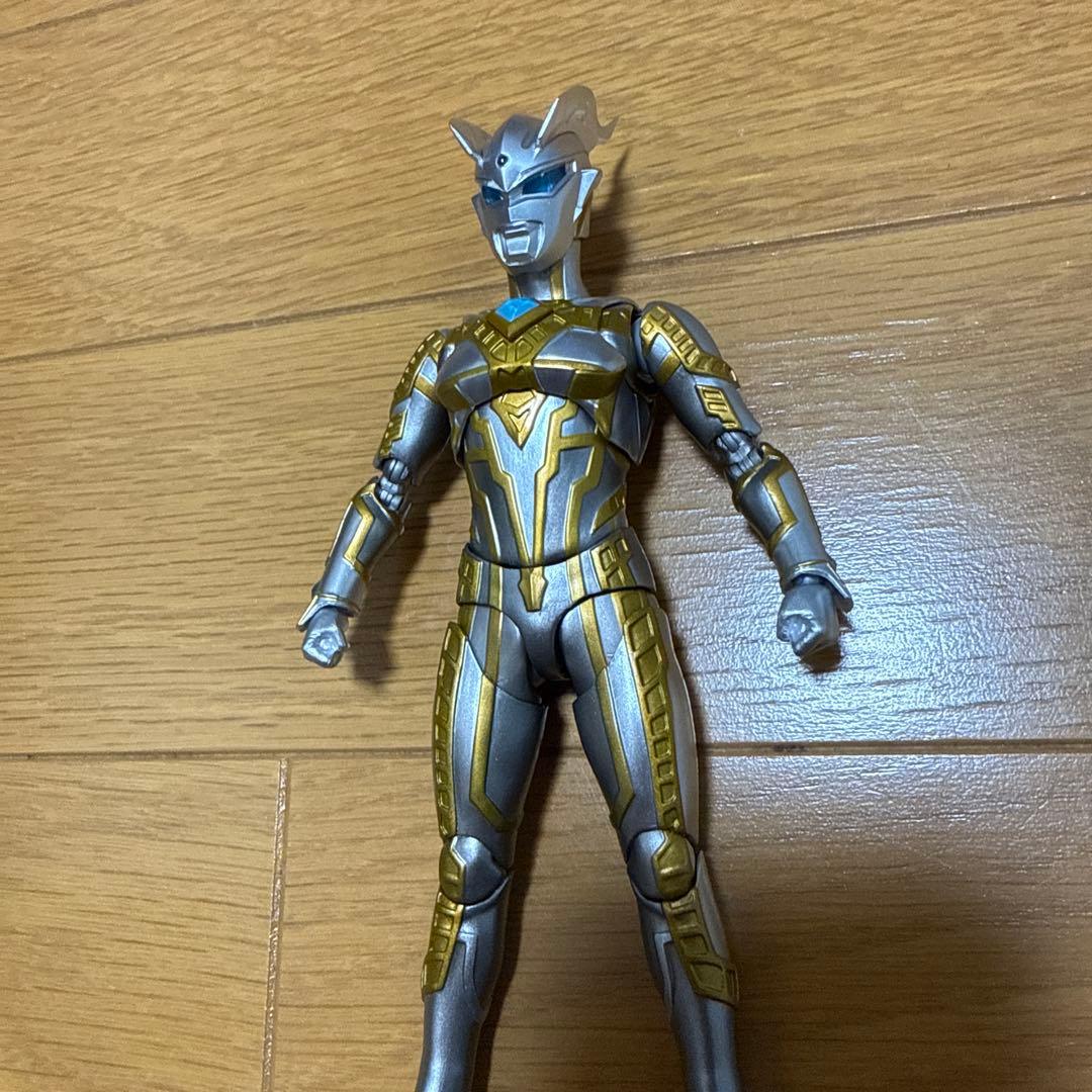 【パーツ欠品】 S.H.Figuarts ウルティメイトシャイニングゼロ