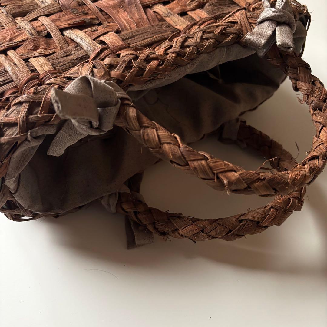 【国産】山葡萄　カゴバッグ　乱れ編み　編みっぱなし　手編み　職人　太ひご　新潟