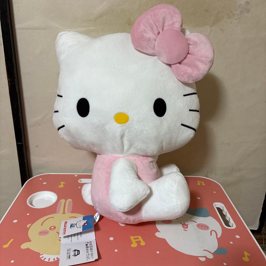 ハローキティ スーパーラージぬいぐるみ平成ピンク(全1種) - メルカリ