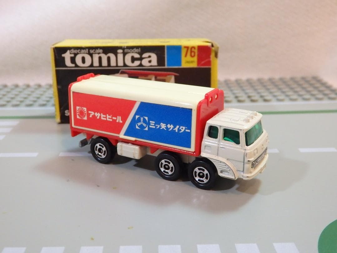 トミカ 76 日本製 三菱ふそうウイングルーフトラック(三ツ矢サイダー