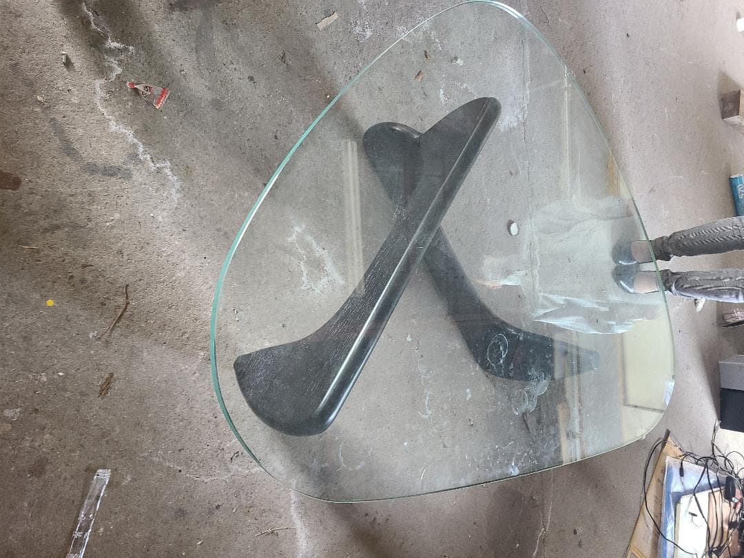 デザイナーテーブル　イグチ