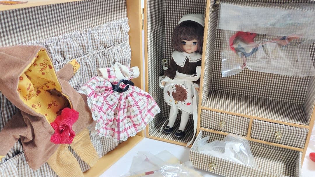 人形 tiny betsy Thanksgiving Trunk O'Plenty