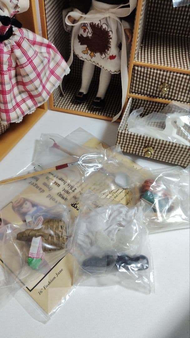 人形 tiny betsy Thanksgiving Trunk O'Plenty