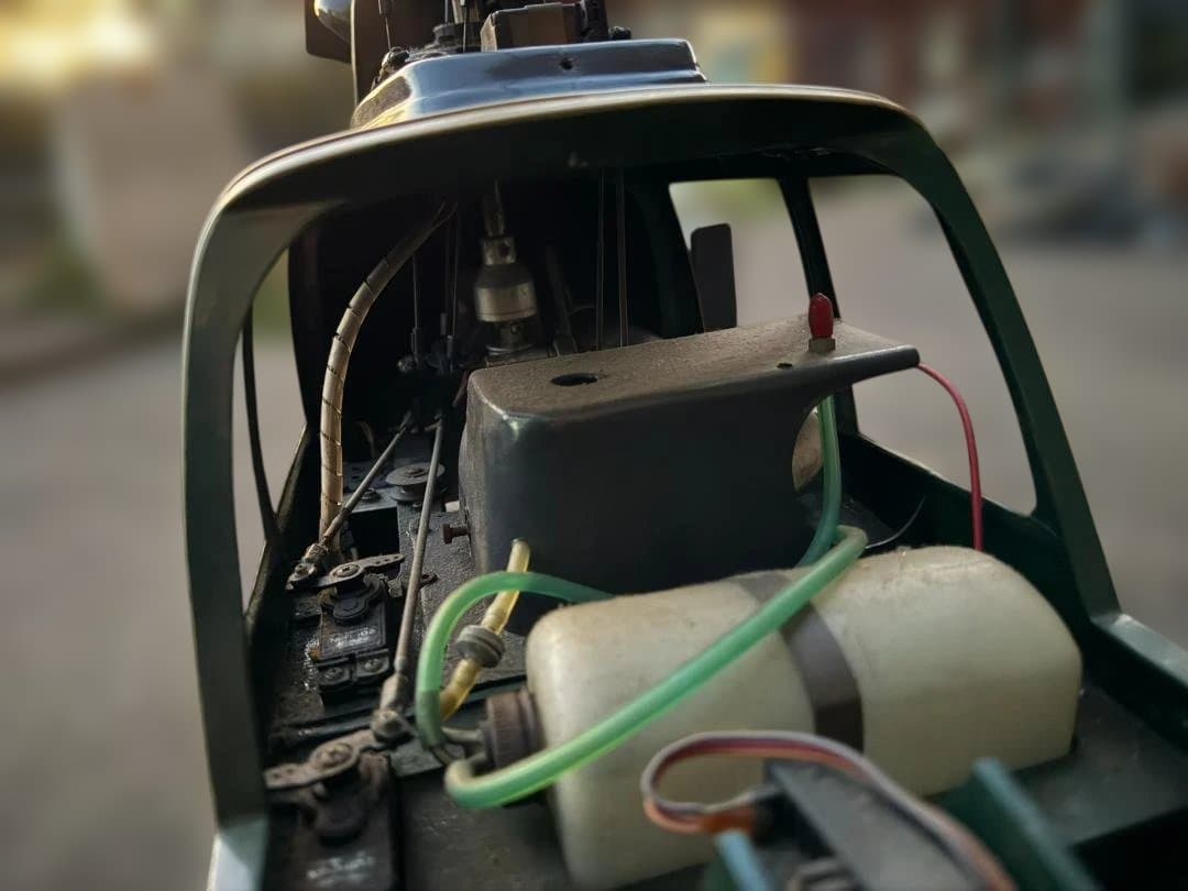 60エンジン ラジコンヘリ(ジャンク) - メルカリ