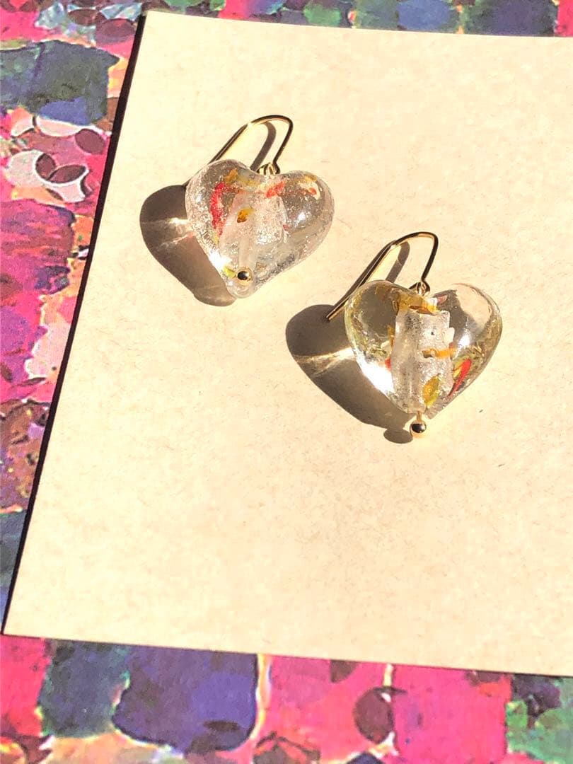 【687】ハンドメイド ガラスビーズ ハート シンプル ピアス イヤリング
