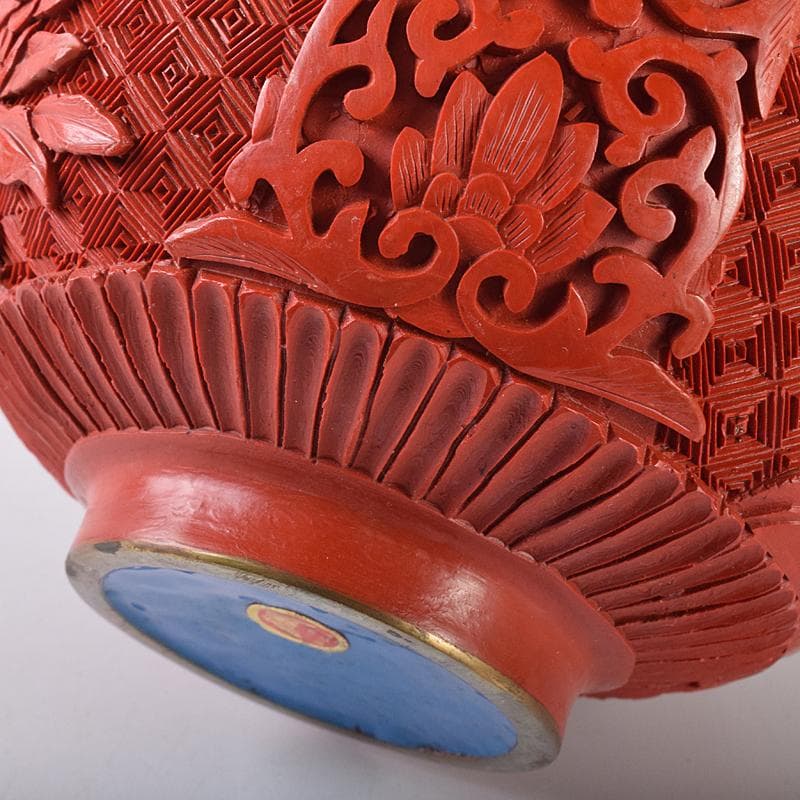 中国 剔紅 堆朱 内七宝 花文瓶 V R7912