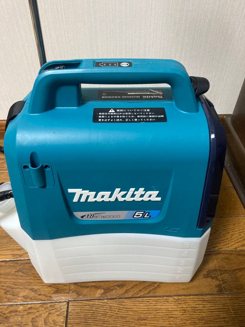 マキタ製　充電式噴霧器 本体のみ　MUS054DZ