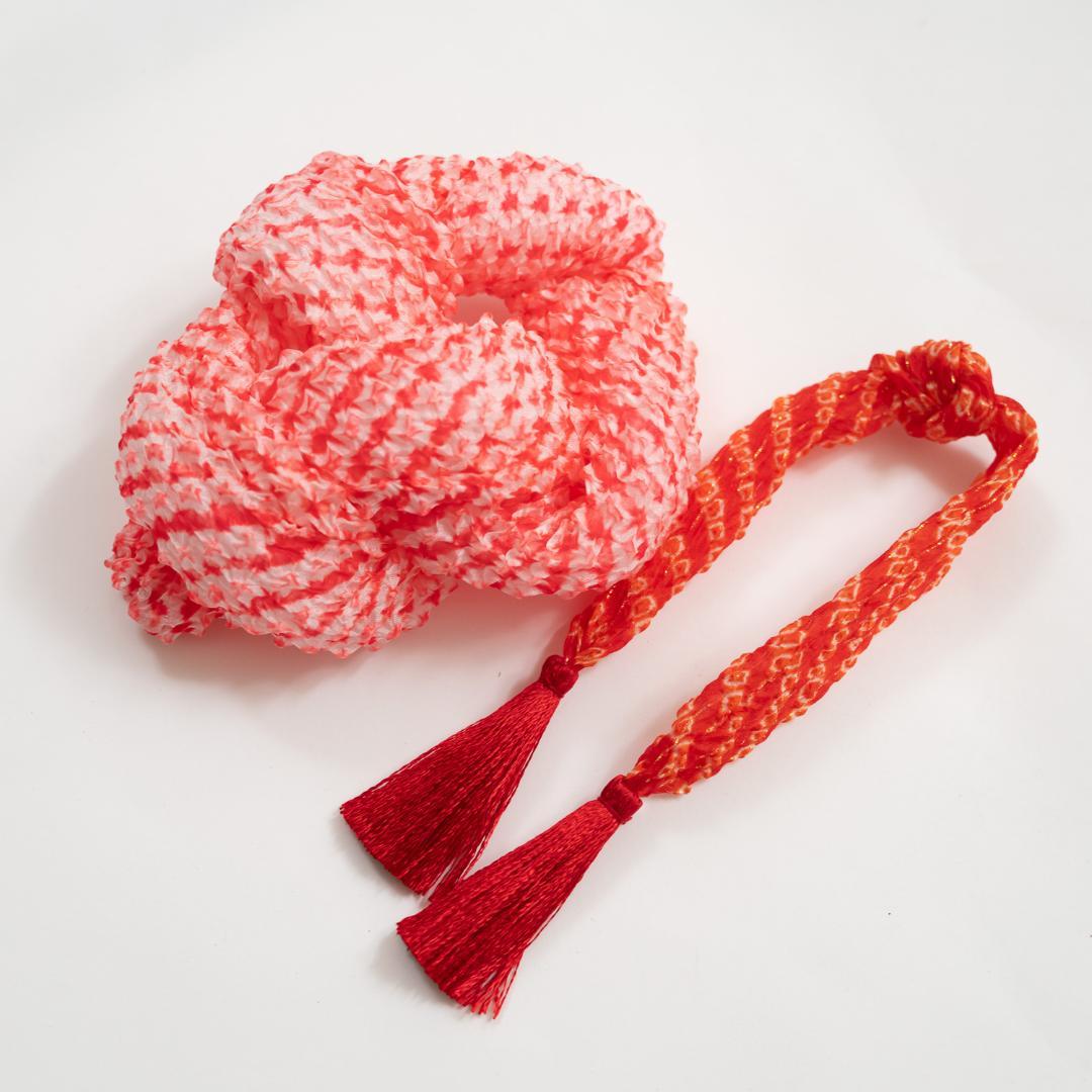 【七五三7歳/3歳日本髪髪飾りM】かのこ（鹿の子）ちんころ赤水引き組み紐ゴールド