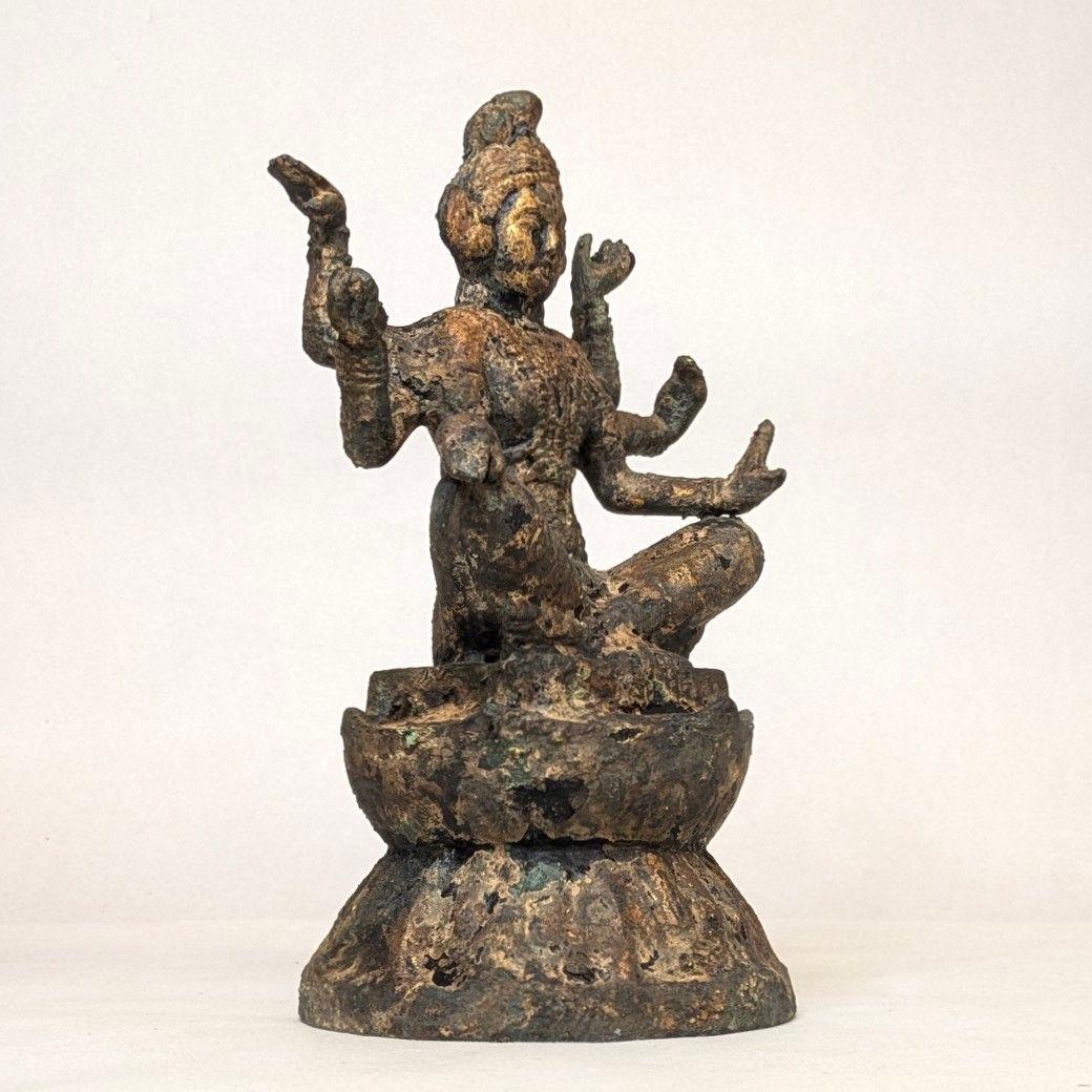 【フォロー割・匿名配送】 座像　総高さ約25㎝　一面六臂　神像　仏像　坐像