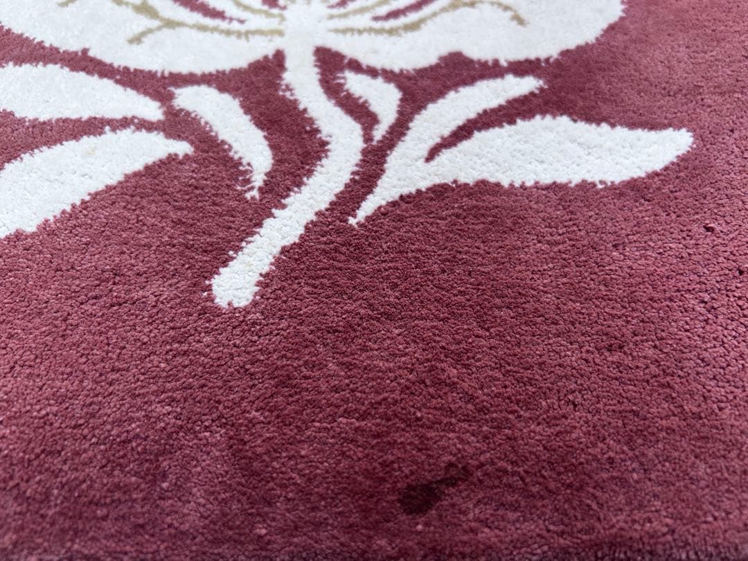 鍋島緞通 新鍋島 吉島敷物 座布団 牡丹B-1 茜地　-349-