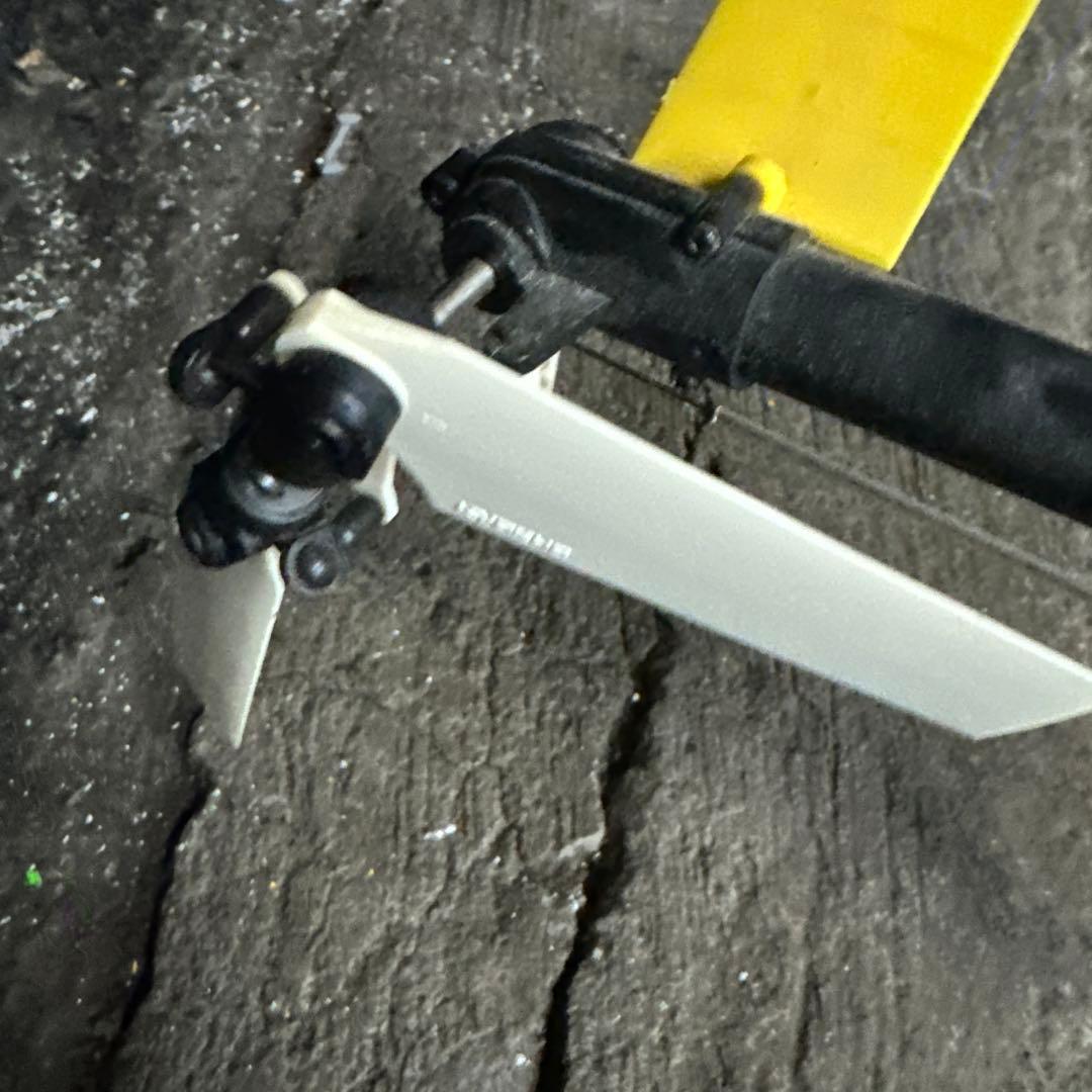 Schweizer 300 ヘリコプター JR GYRO付き値段設定希望 - メルカリ