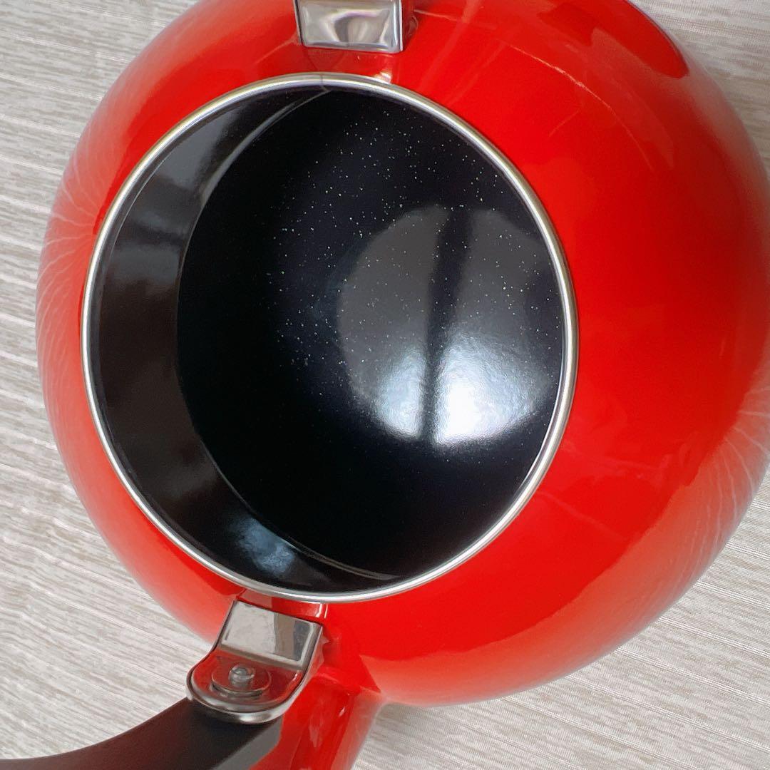 ル・クルーゼ　LE CREUSET ケトル　やかん　ガス火　IH 1.5L 赤