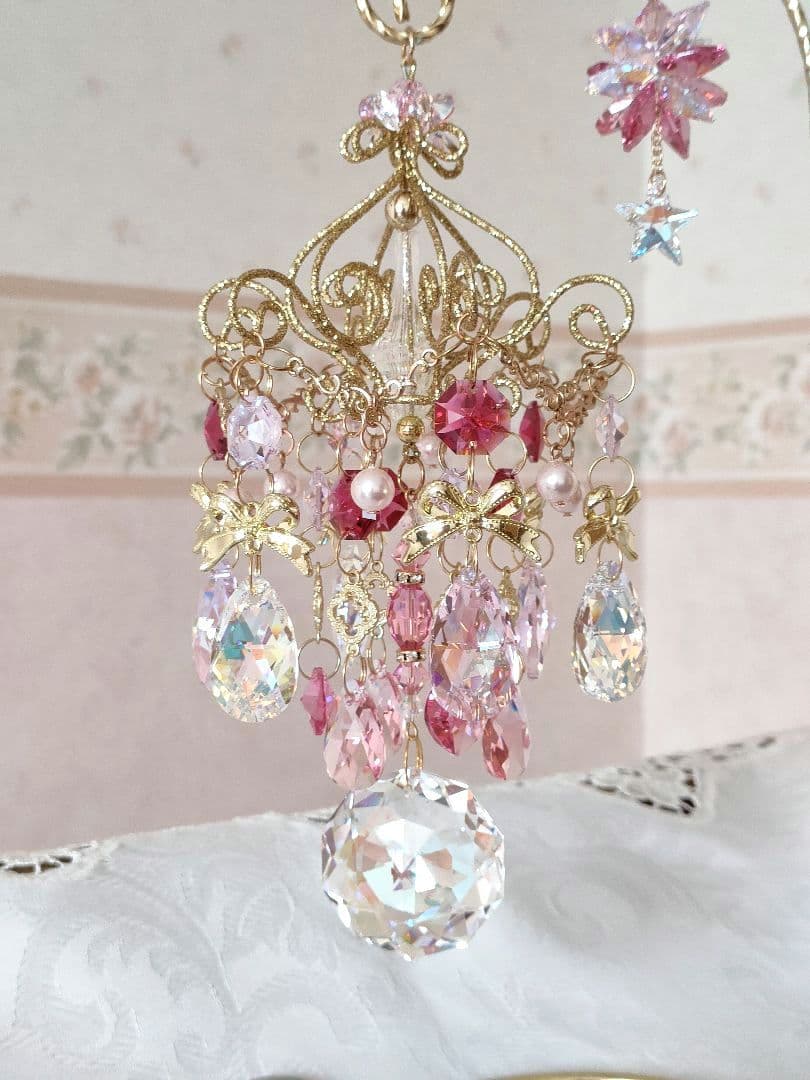 スワロフスキー✨️シャンデリアサンキャッチャー・スタンド付✯ブルーABダリア