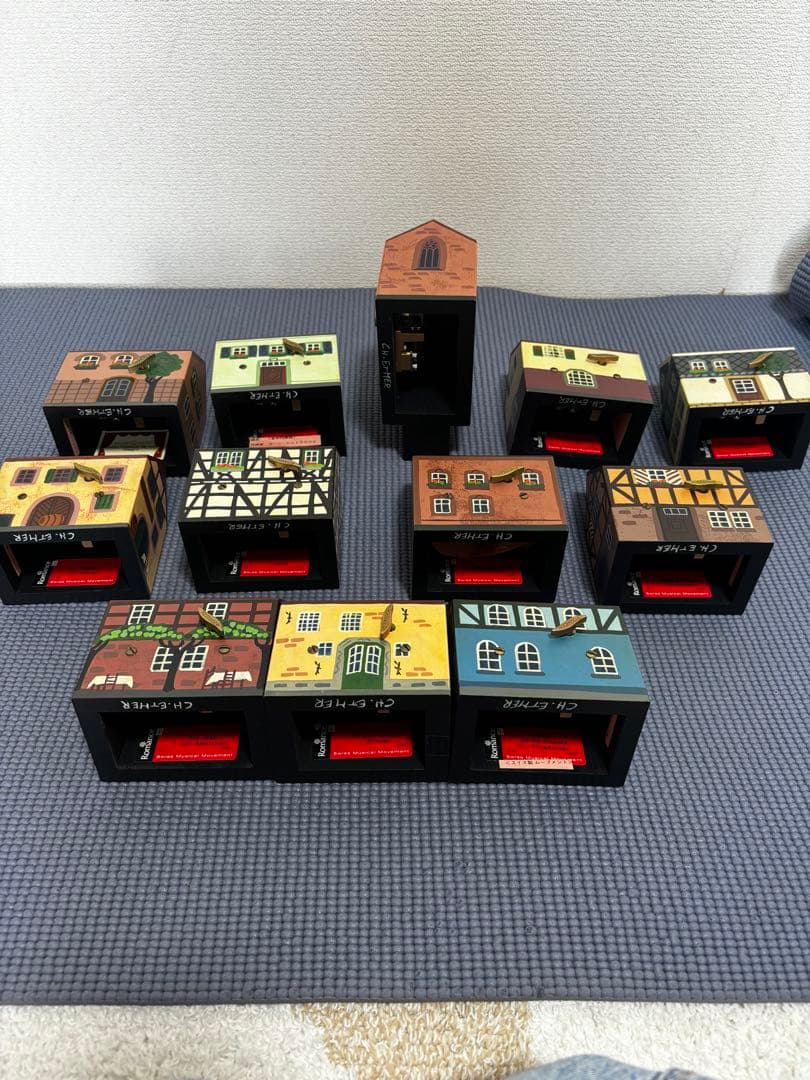 値下　半額以下ドイツ街並み手書オルゴールコレクション12個セット限定100セット